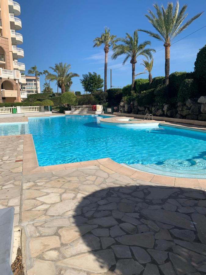 Le Palm Azur - Vue Mer Sur Les Iles De Lerins Канны Экстерьер фото